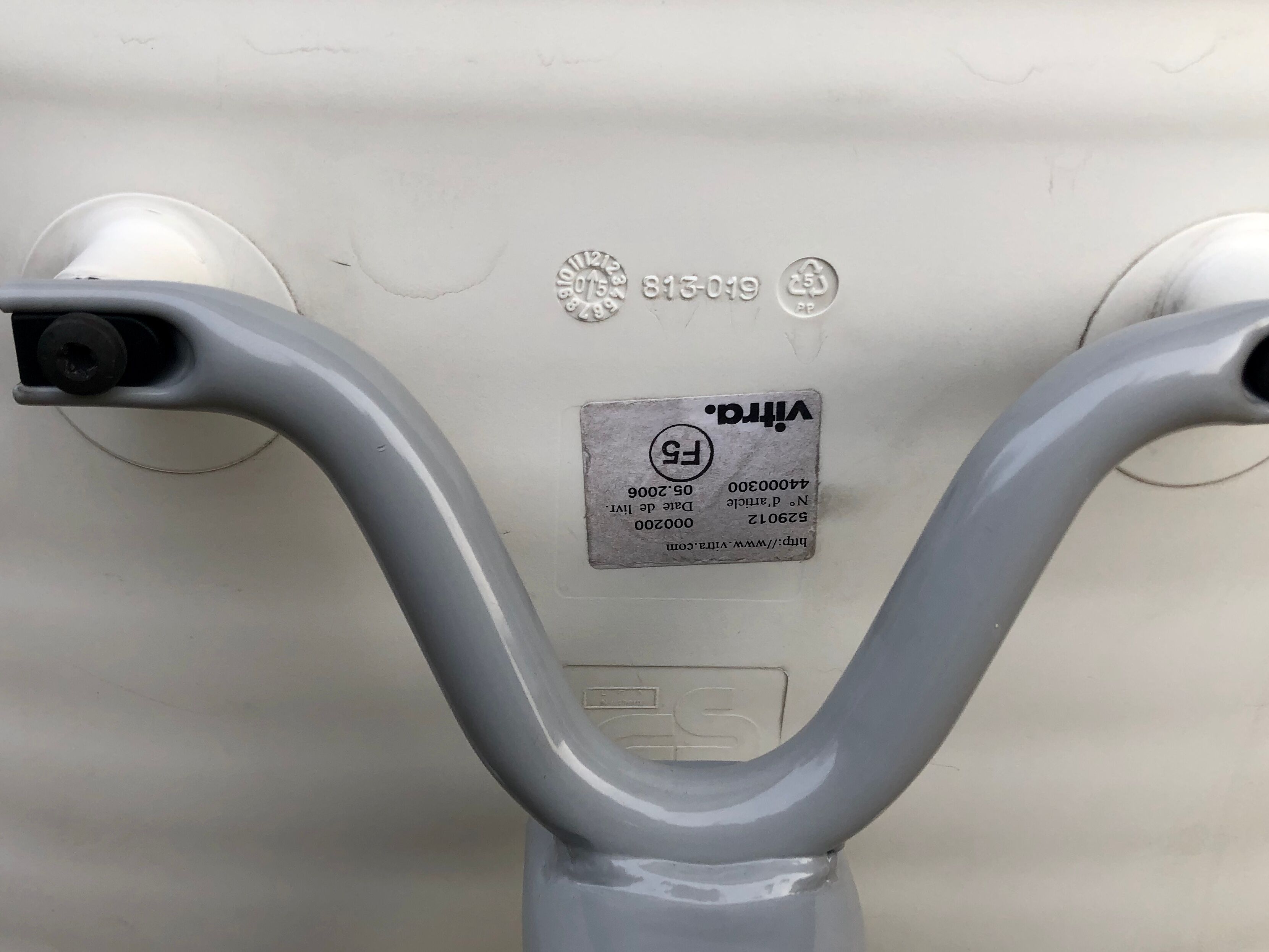 Tom Vac wheelchair design Ron Arad vintage Vitra 90 white