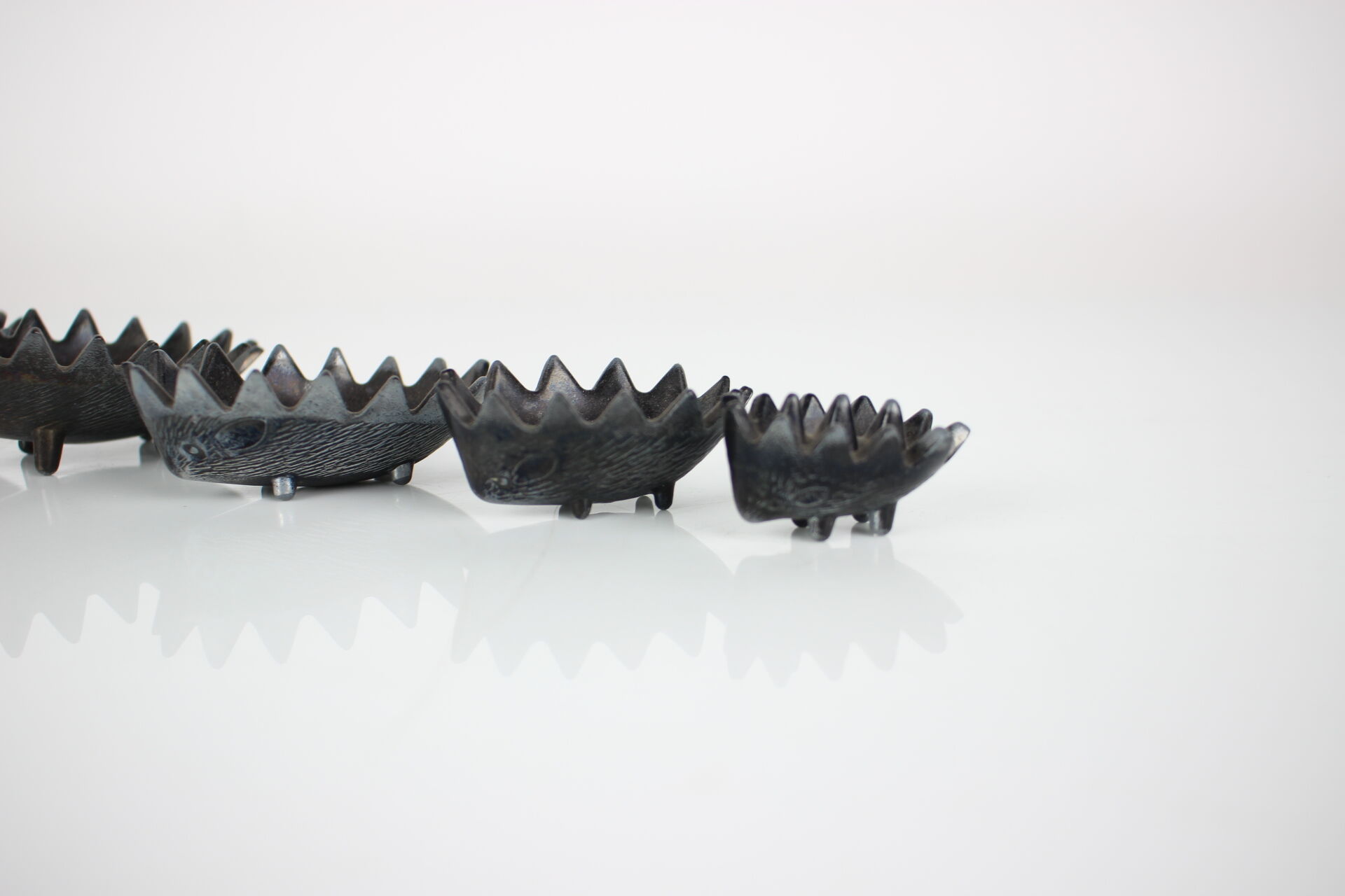 Mid-century metal ashtray in the shape of a hedgehog, 1960