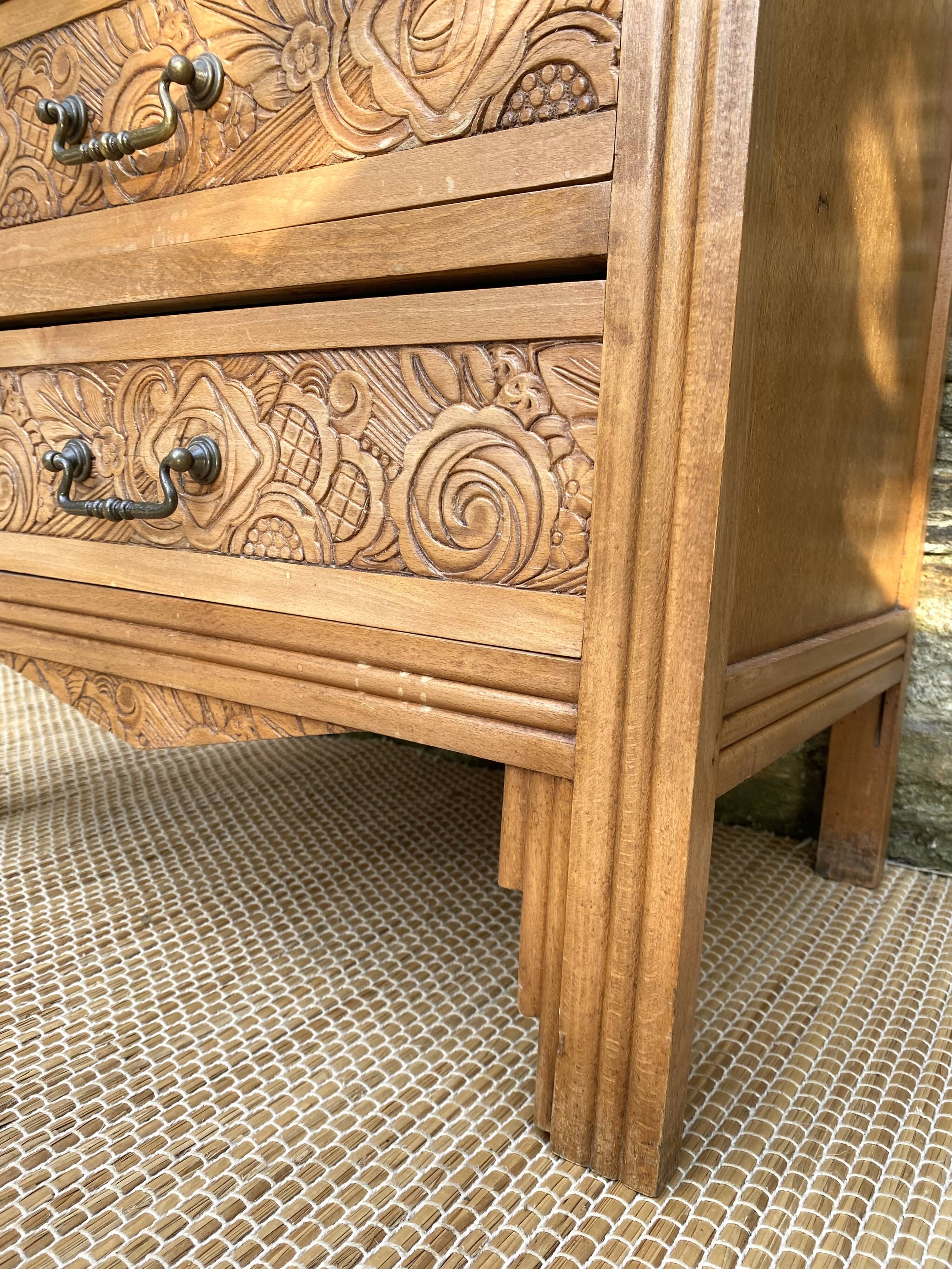 Antique Art Deco 5-drawer chest of drawers