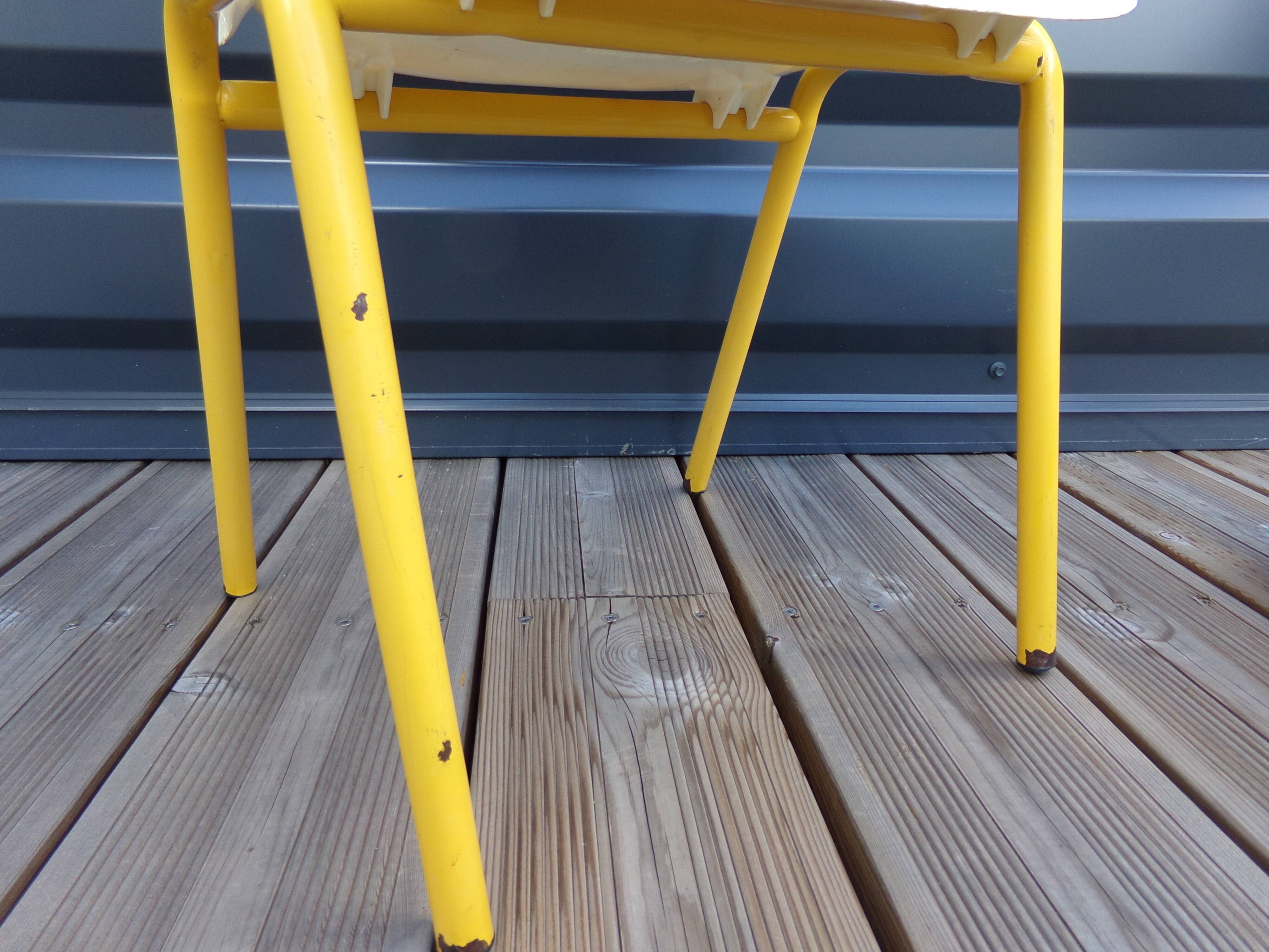 Kindergarten chair