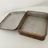 Old art deco biscuit box from the 1920s