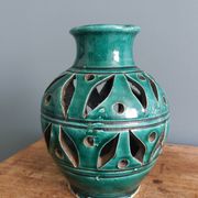 Vase artisanal ajouré emeraude