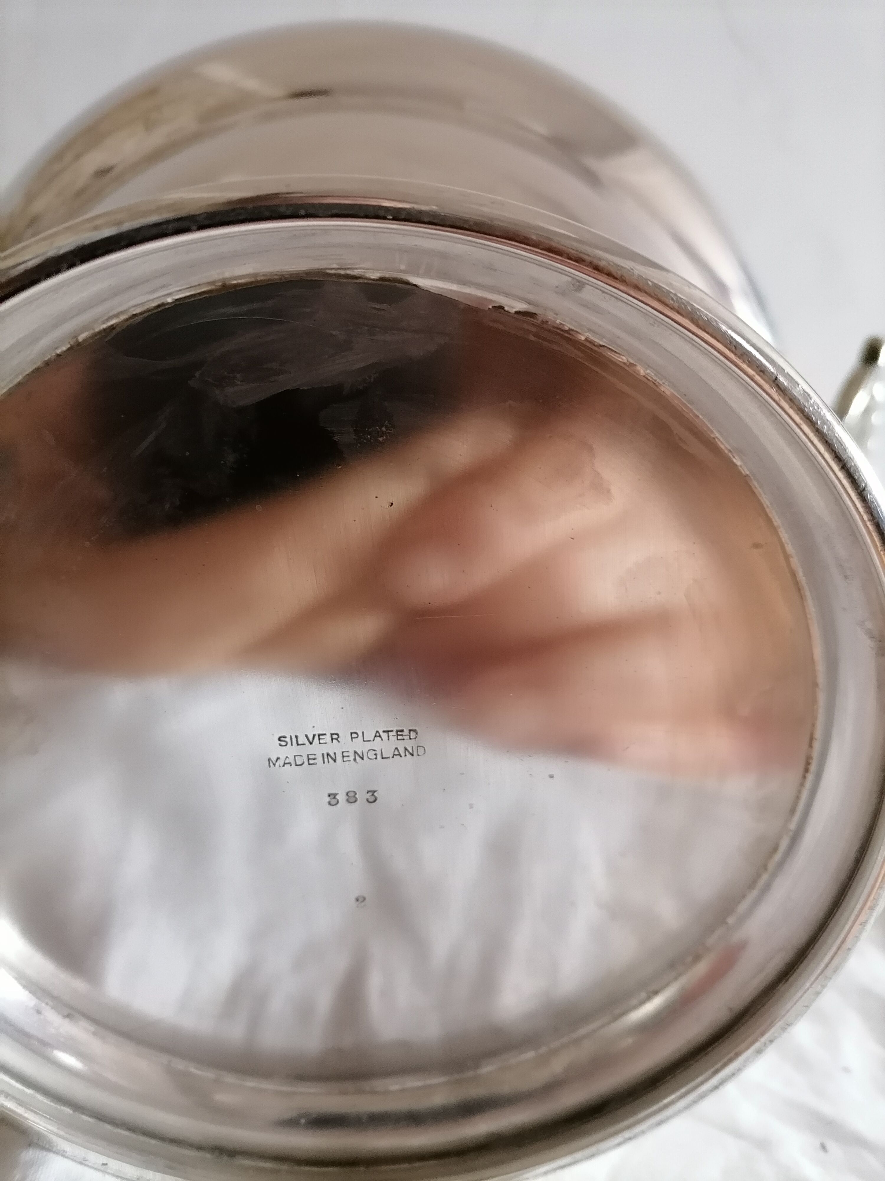 Medici-shaped champagne bucket