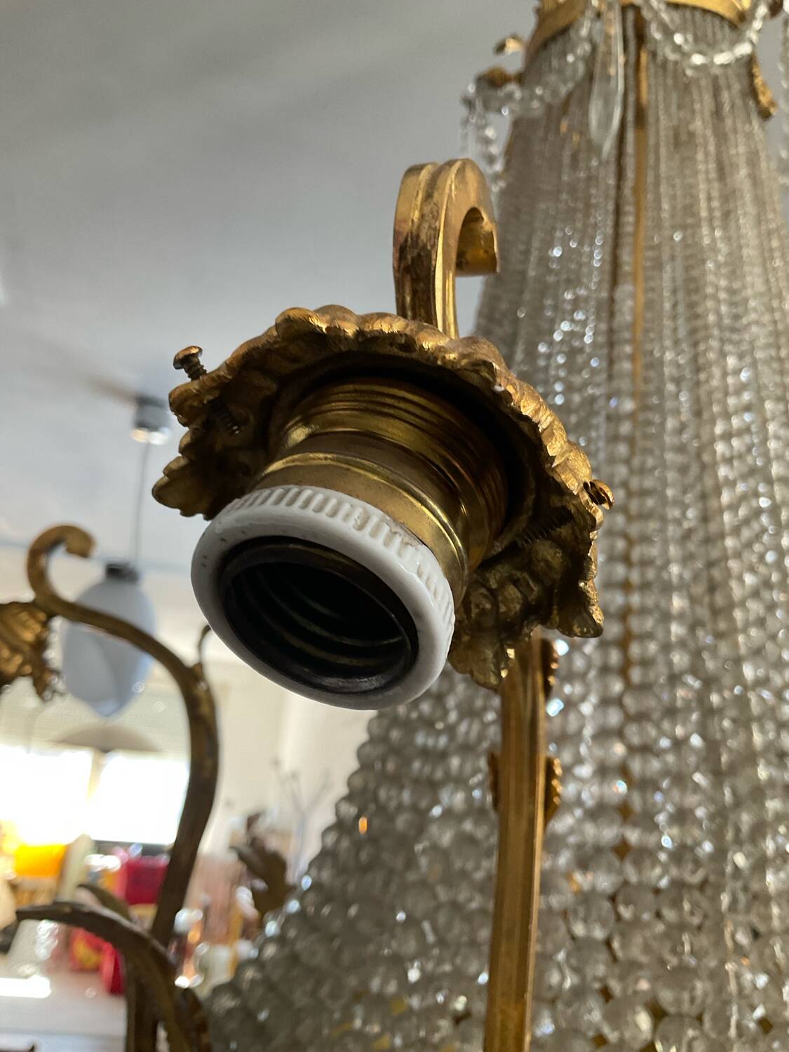 Large 19th century Empire Montgolfière chandelier in bronze and crystal