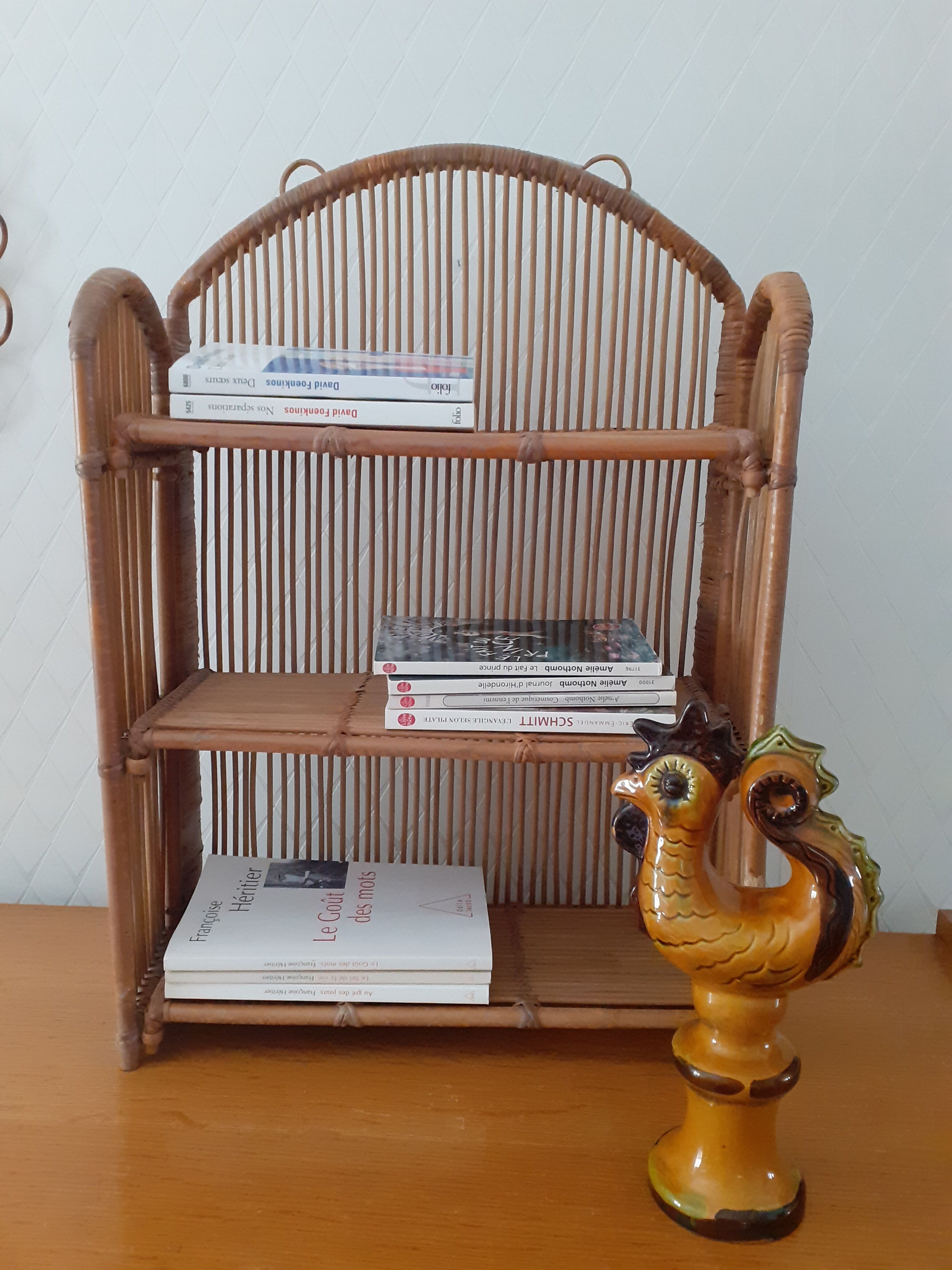 Rattan shelf to hang or lay