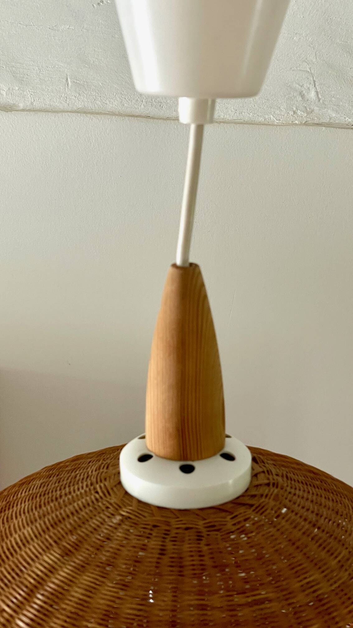 Suspension fleur osier vintage