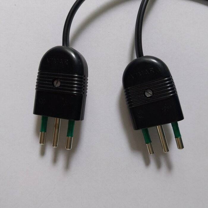 Pair of Guzzini Harveiluce- Panda lamps