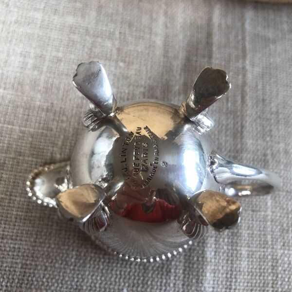 Verseuse ou théière avec son pot à lait H.L. Linton