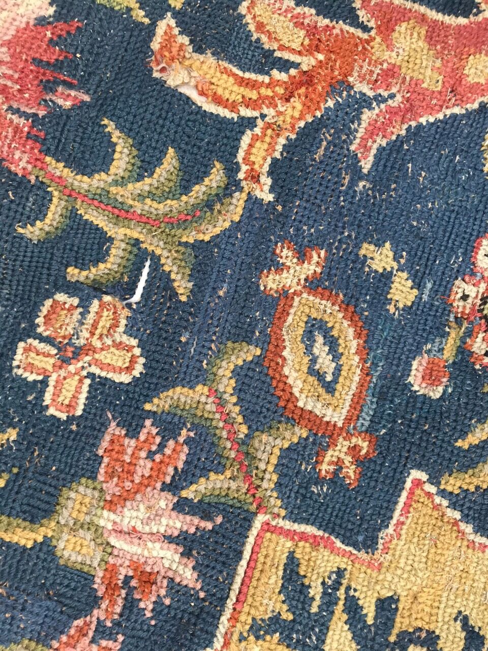 Ancient Portuguese dot rugiola 168x258 cm