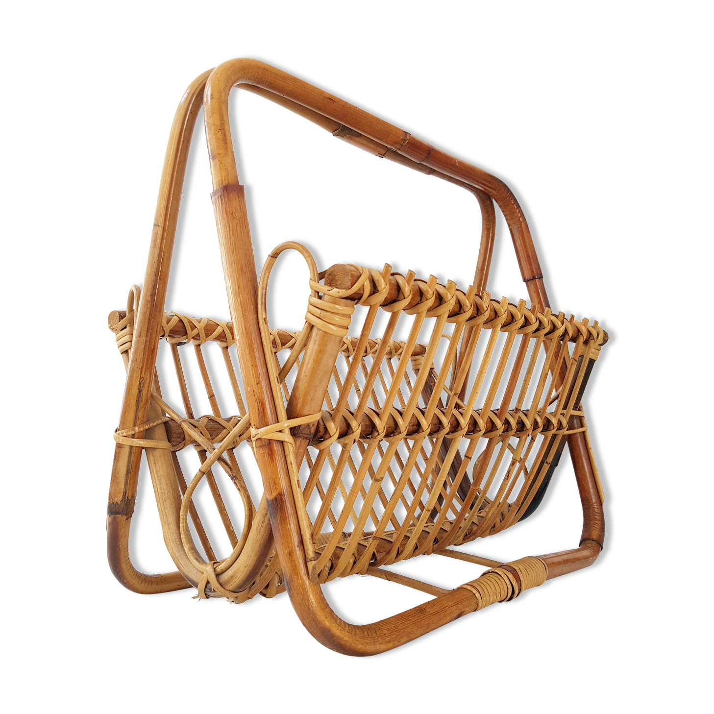 Magazine rack wicker 1960
