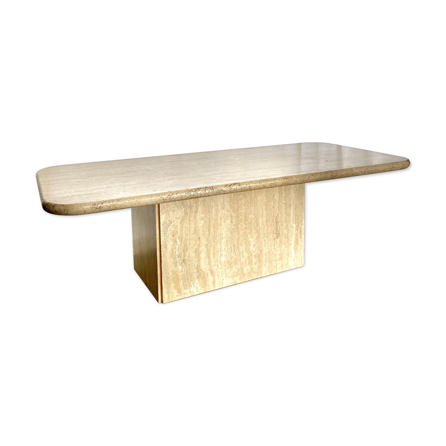 Low table in travertine