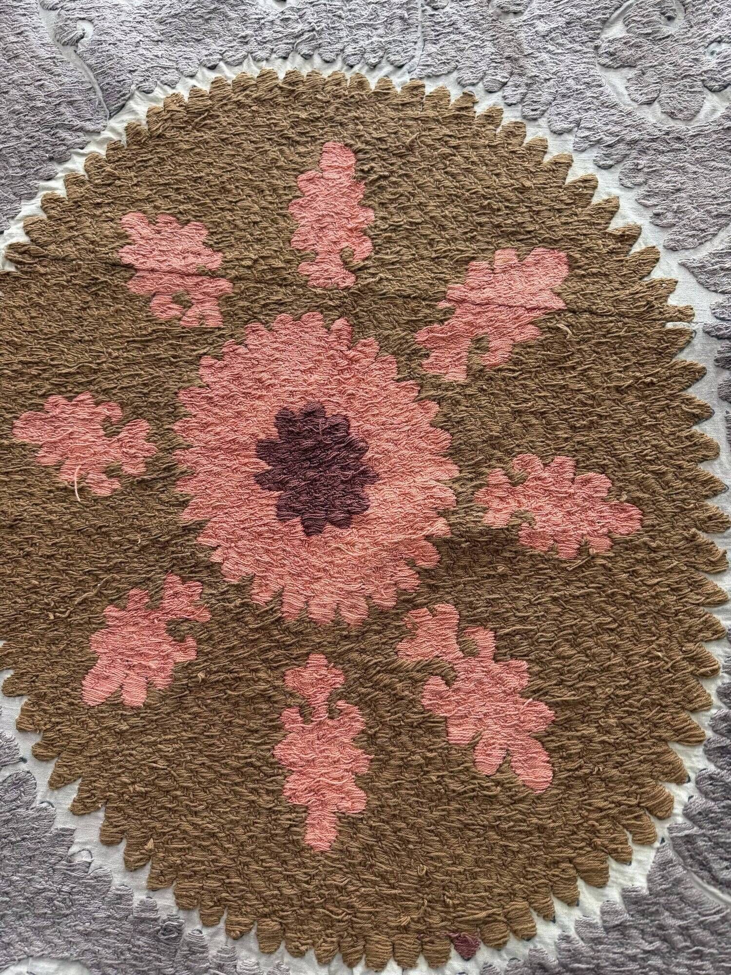 Vintage hand-embroidered tablecloth 126x140 cm