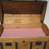 Old Italian curved trunk with fully restored "drawer"