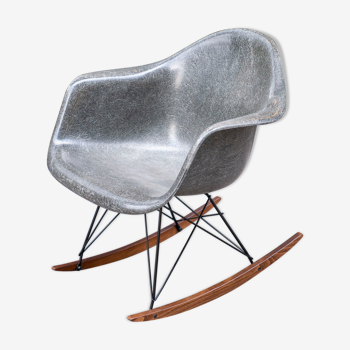 Rocking chair Elephant grey de Charles & Ray Eames pour Herman Miller