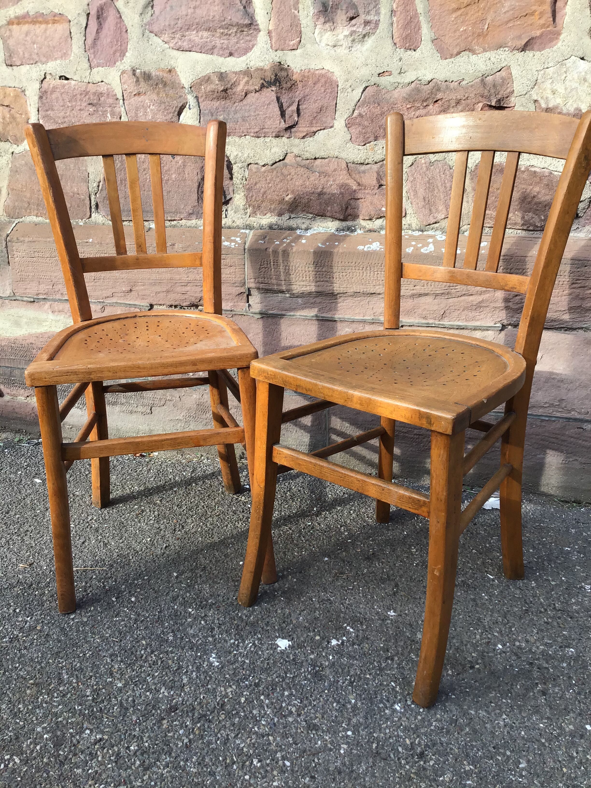 Paire de chaises bistrot vintage