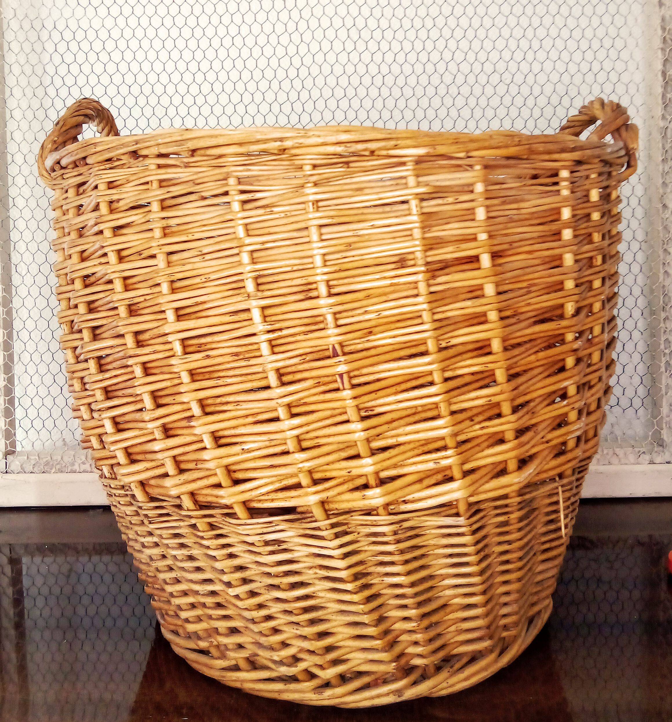 Large vintage wicker basket
