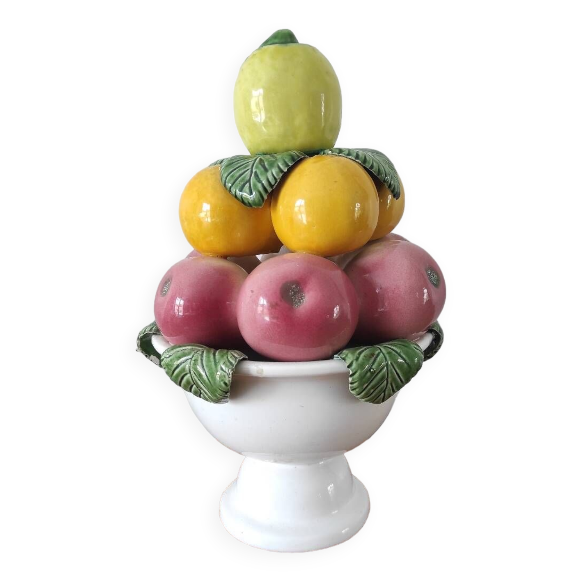 Barbotine centerpiece