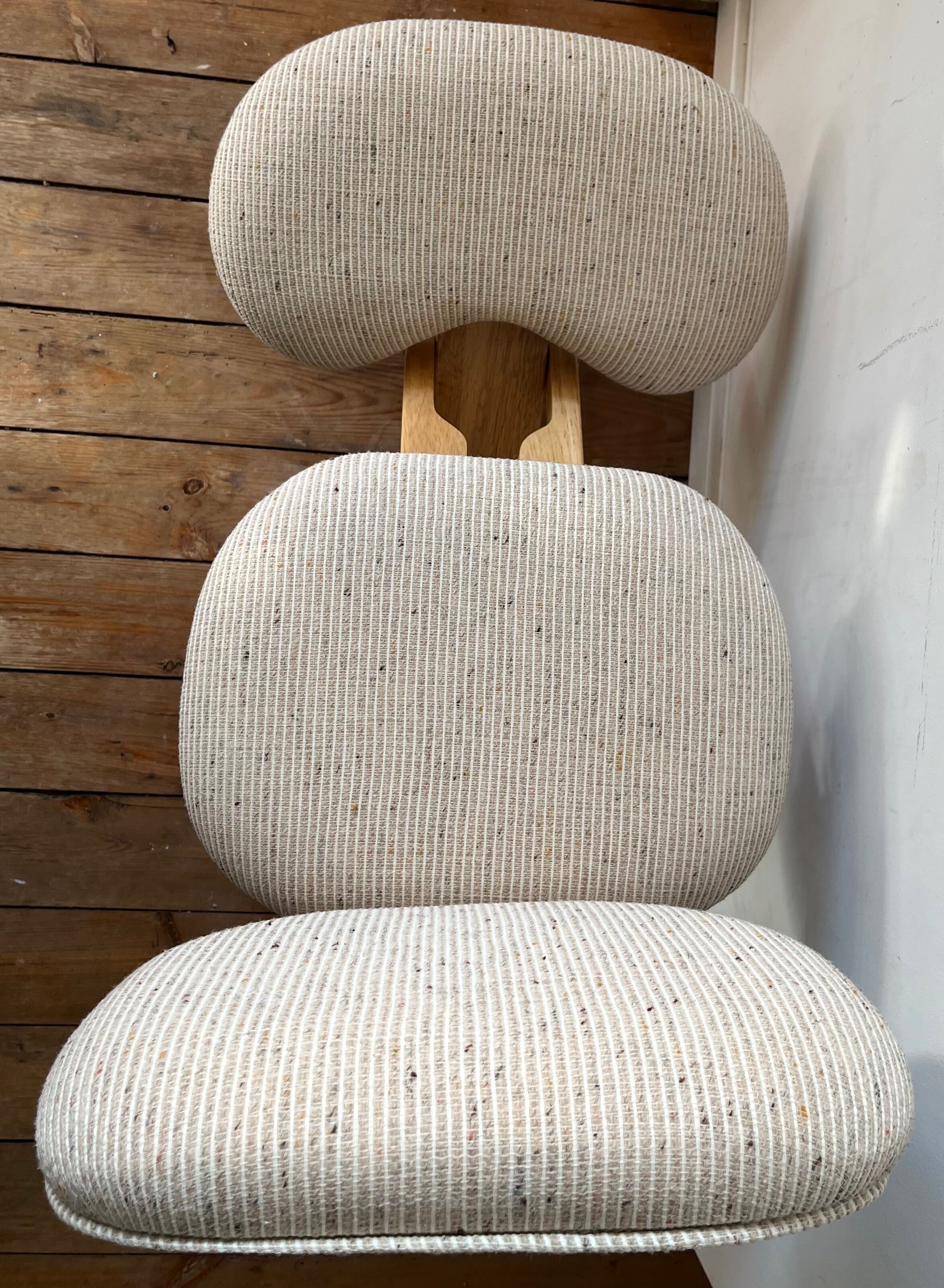 Cinius professional ergonomic kneeling chair with backrest