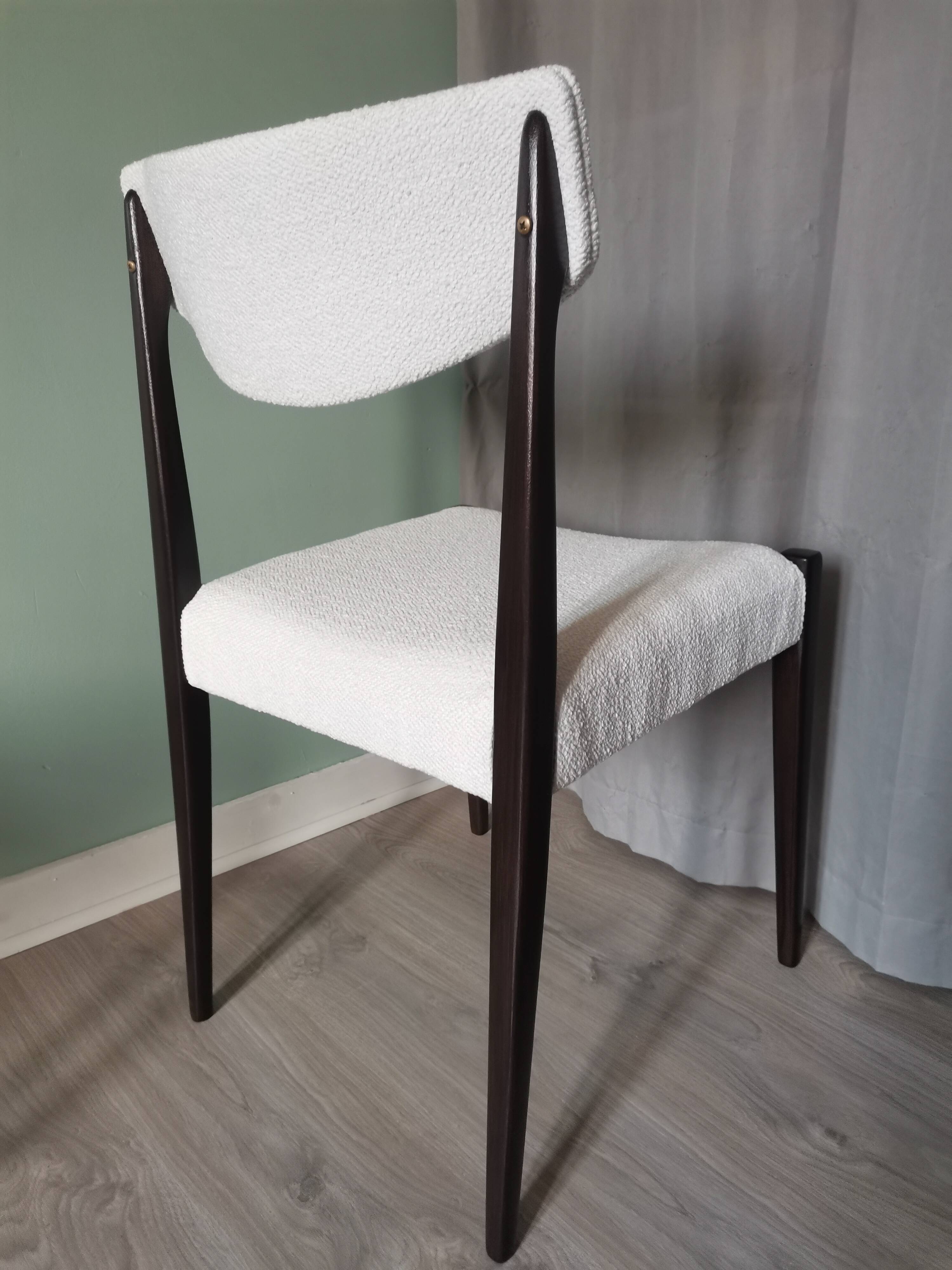 Chaises scandinaves blanches