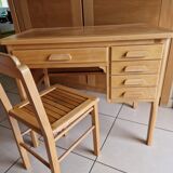 Forbo desk and chair