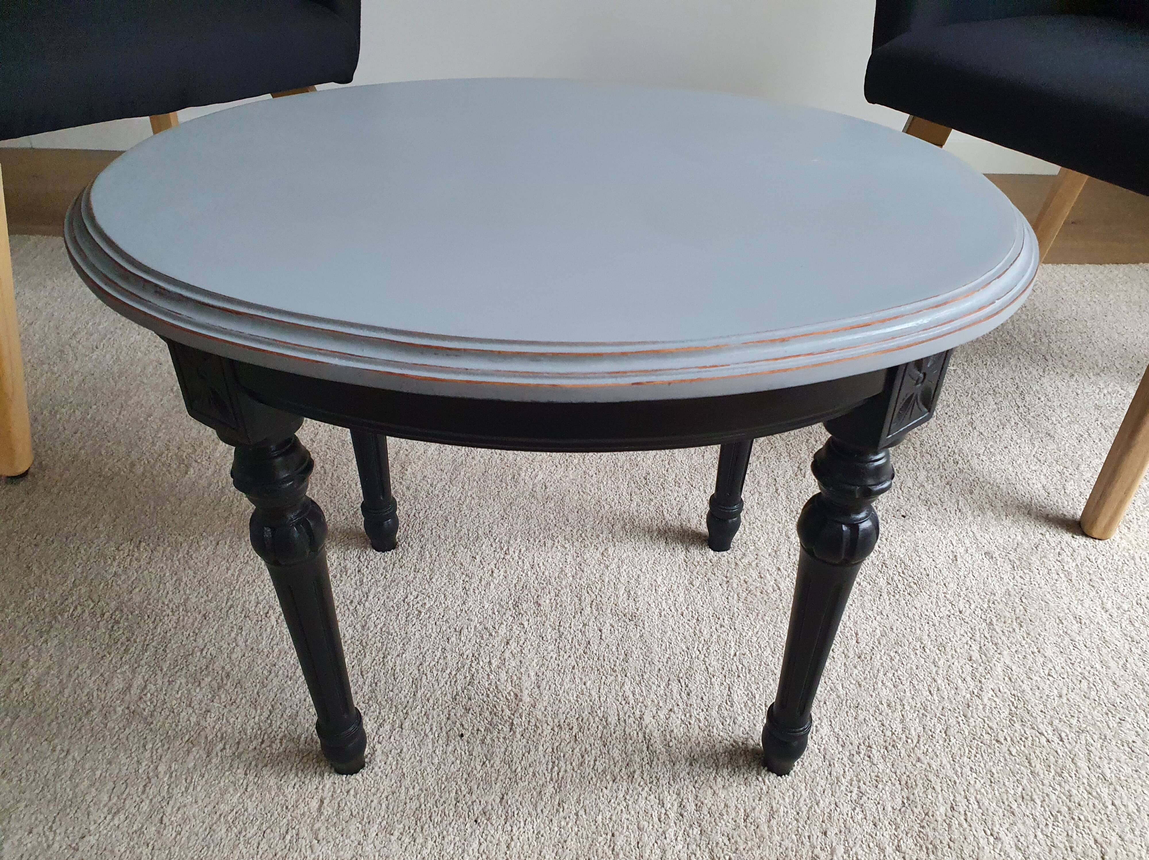 Table basse style Louis XVI