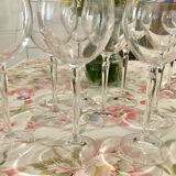 Crystal wine glasses (bud-shaped foot)