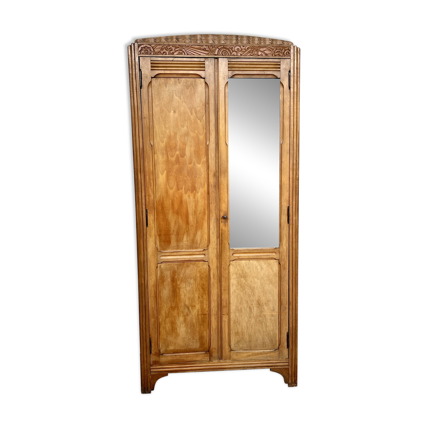 Armoire parisienne vintage Art Déco 🌟 vestiaire indus