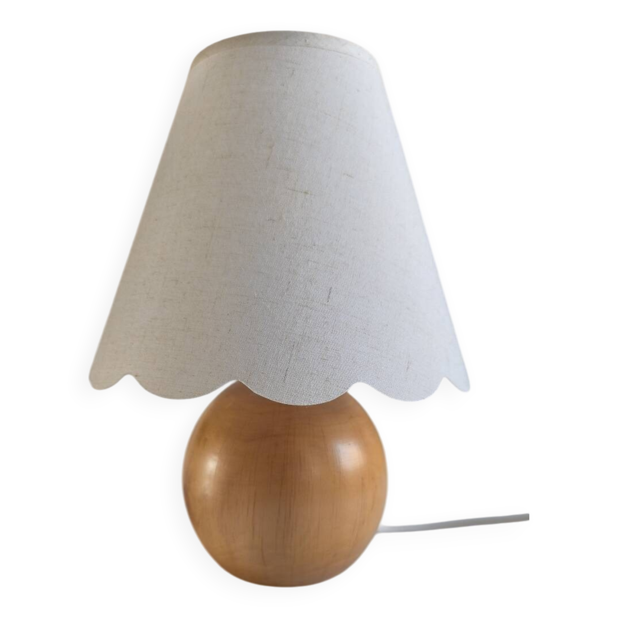 Wooden ball lamp