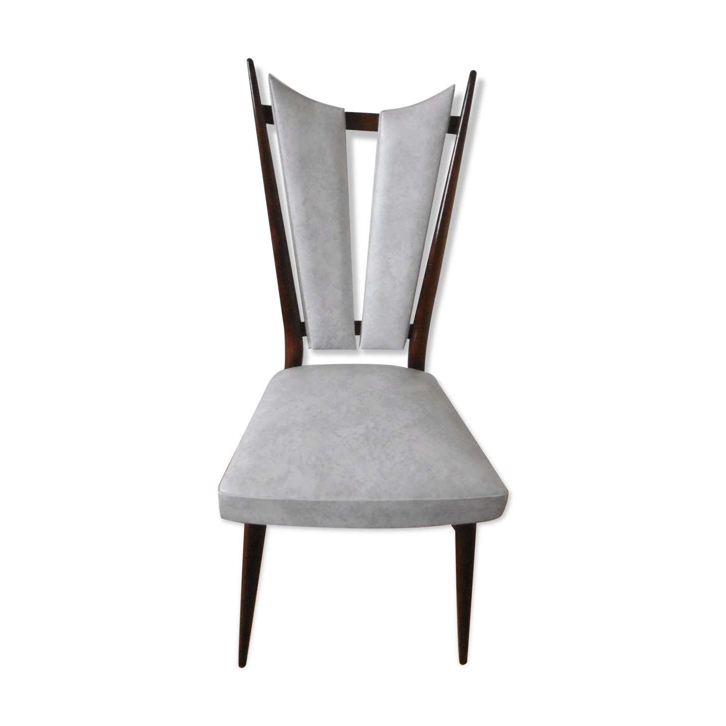 Chair in white leatherette of 60-70 years