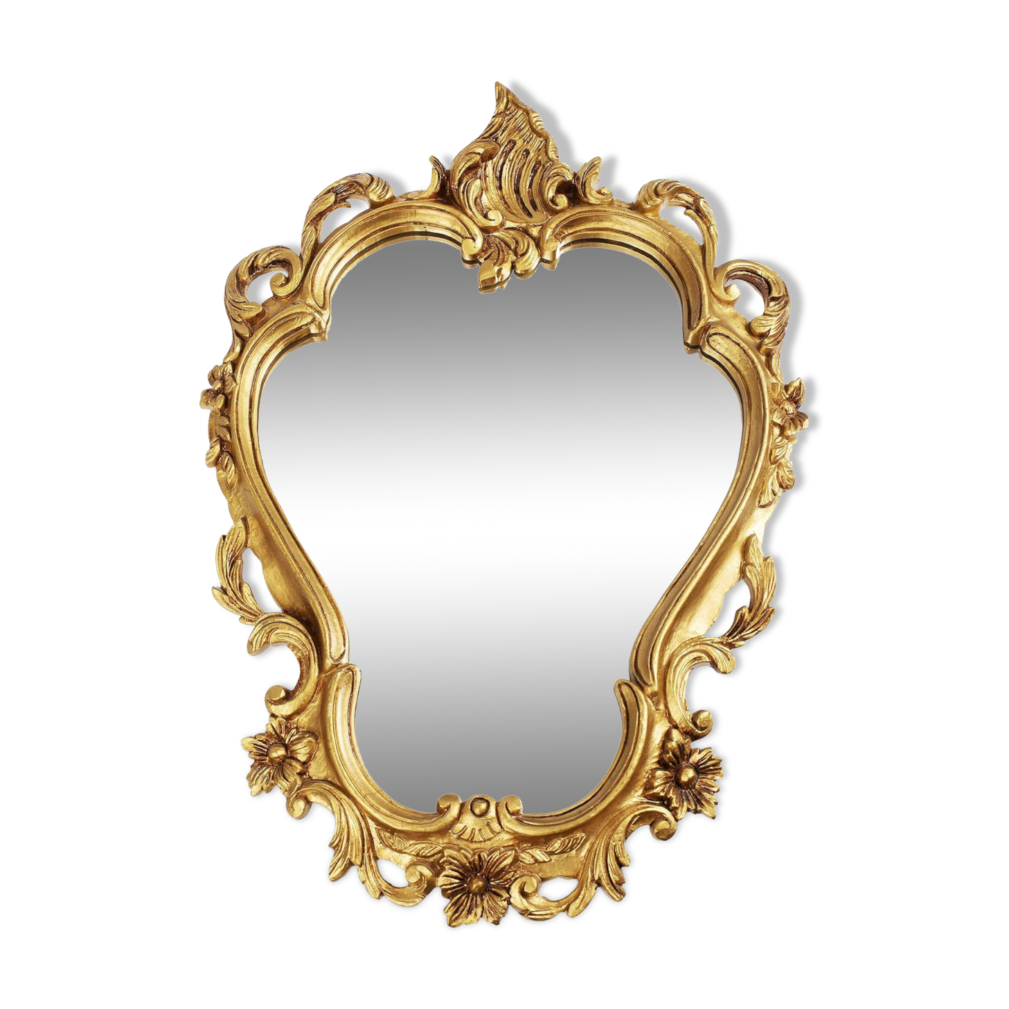Baroque mirror in golden resin