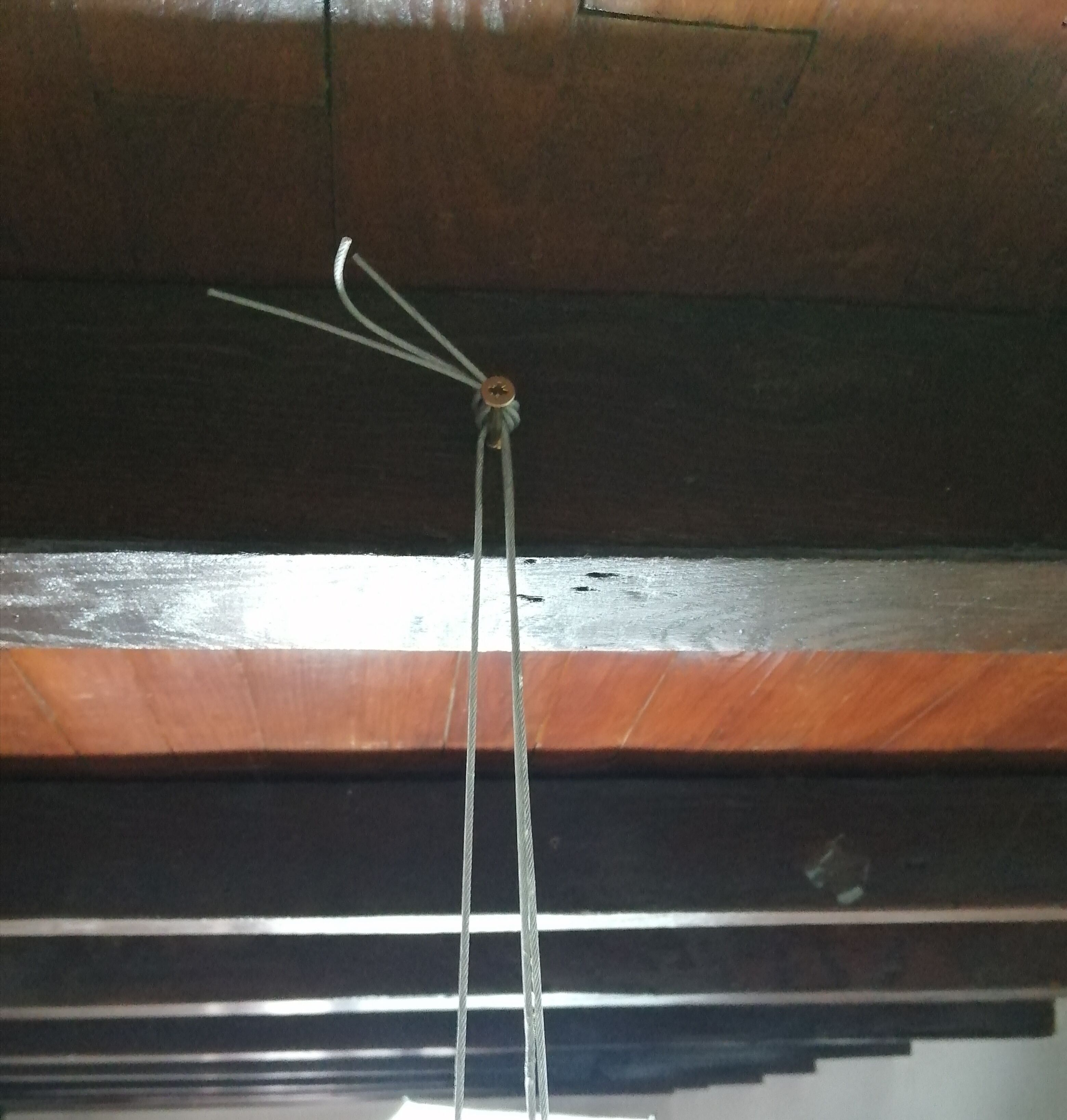 Round pendant light 3 bulbs in chrome metal