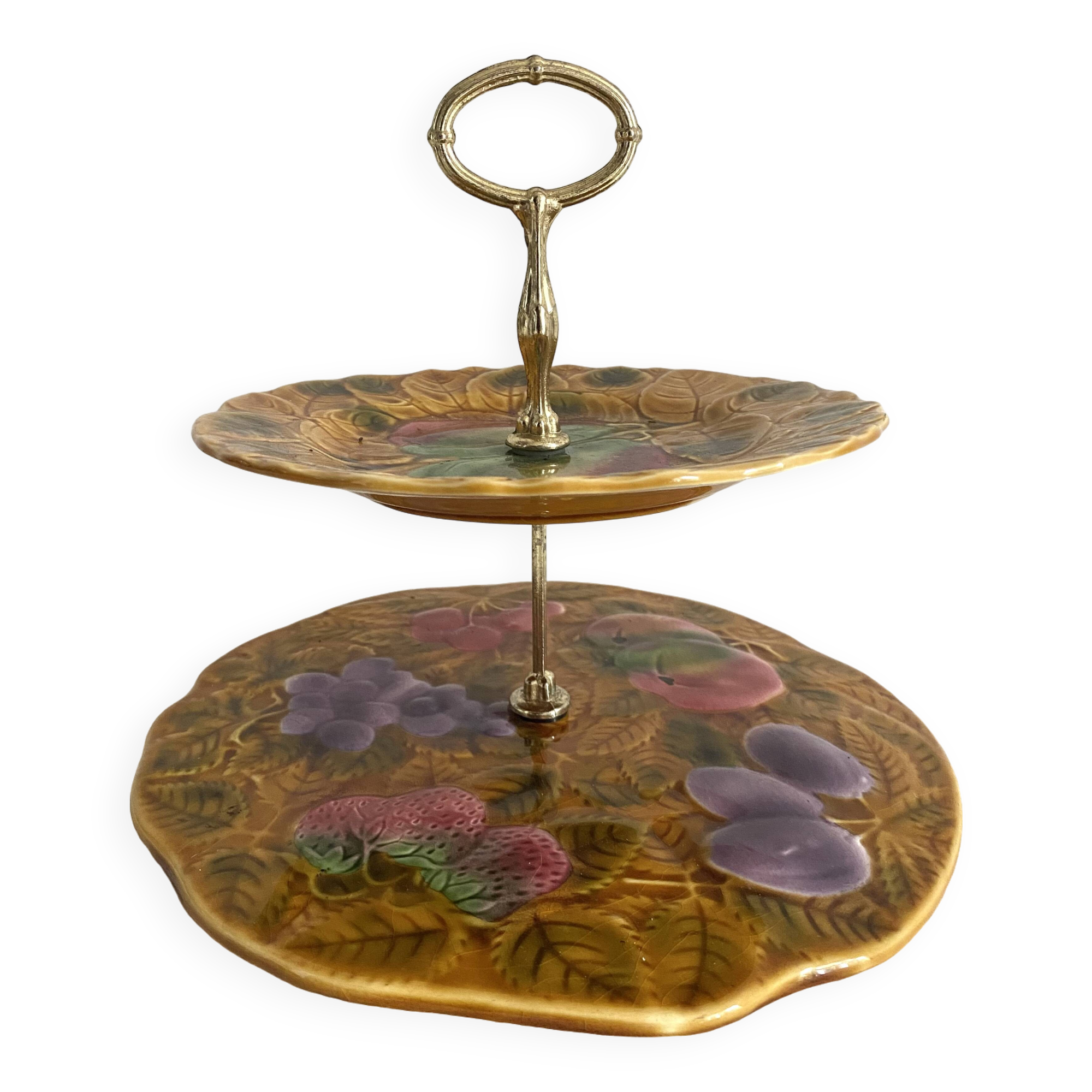 Sarreguemines barbotine cake display with fruit decoration