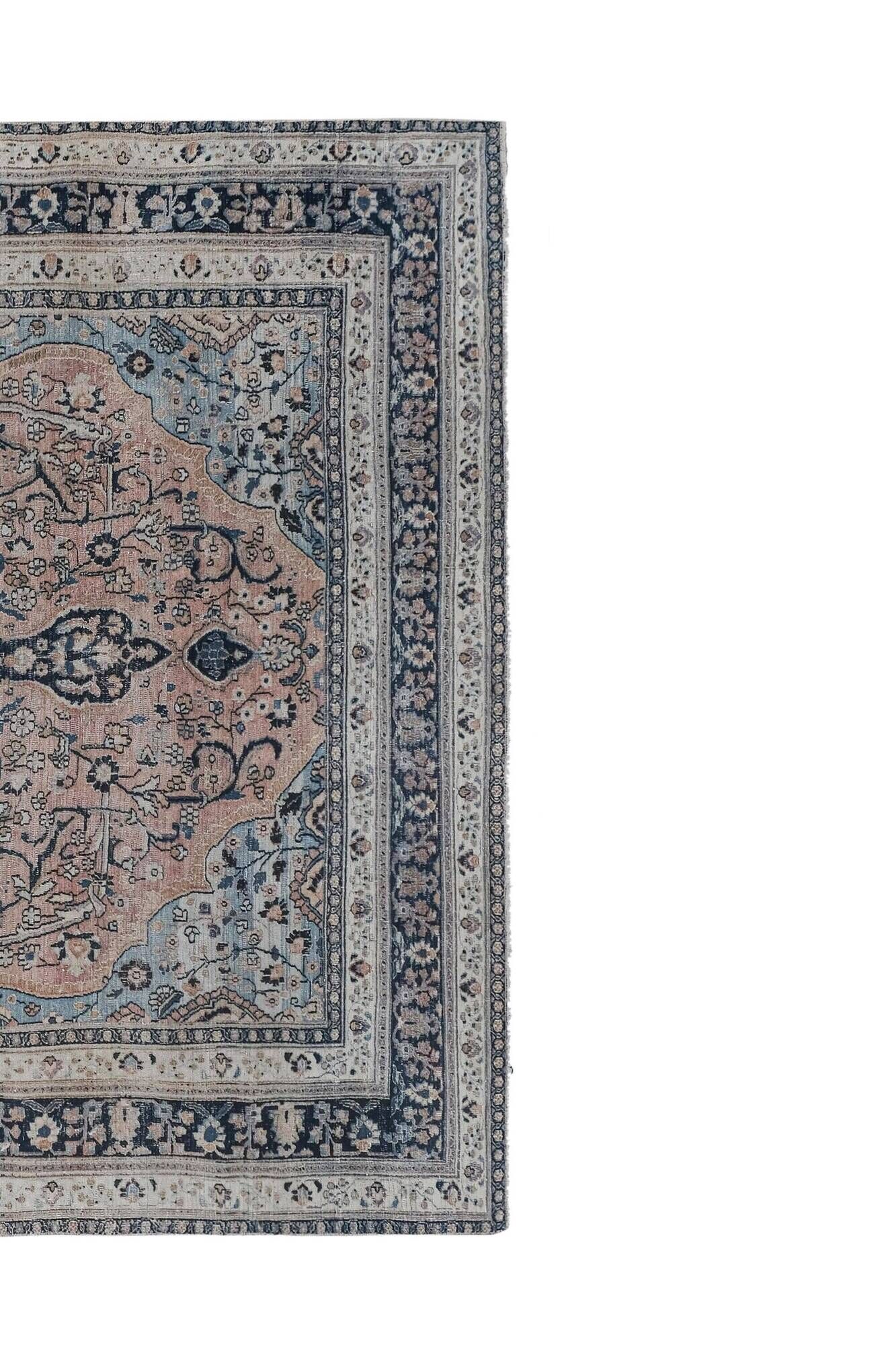 Vintage handmade Turkish rug 290x375 cm