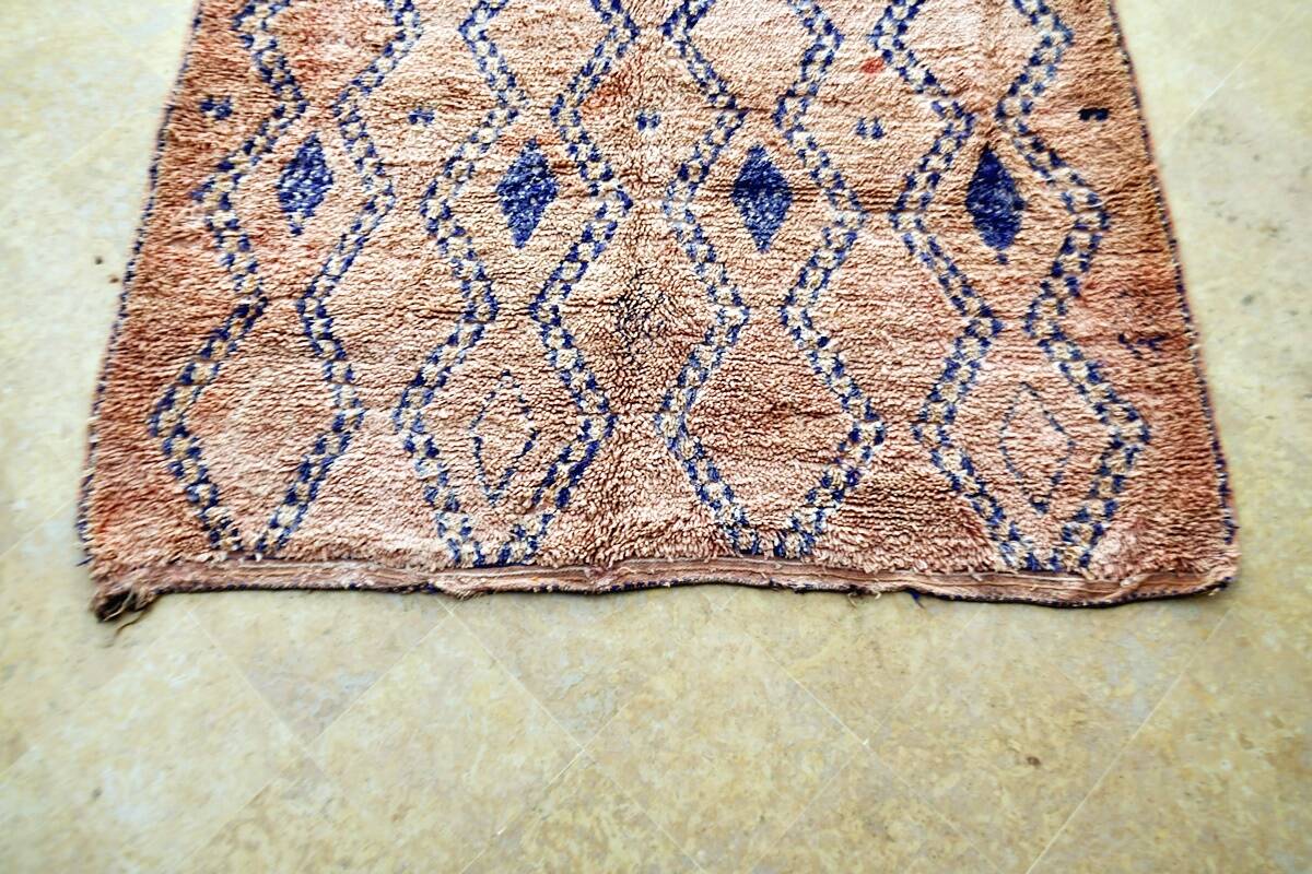 Boujaad Vintage Moroccan Berber rug in excellent condition 338 x 190 cm