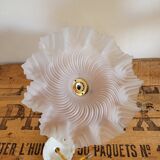 Opaline corolla suspension