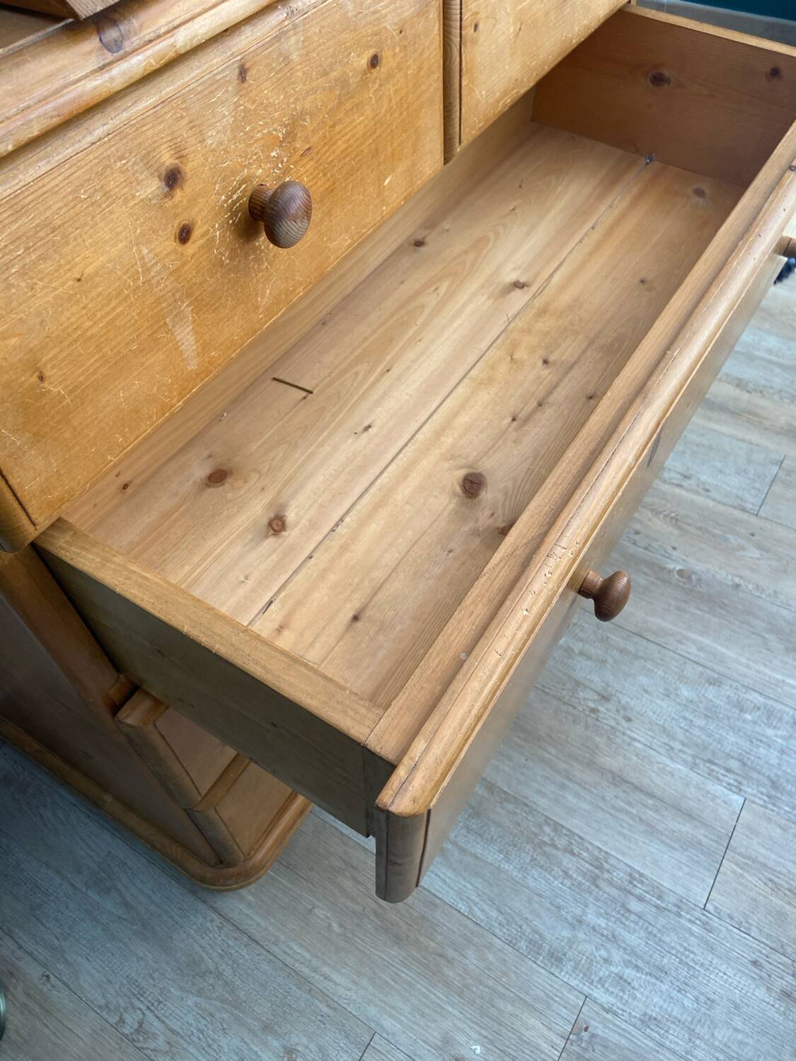 Commode en bois avec table à langer