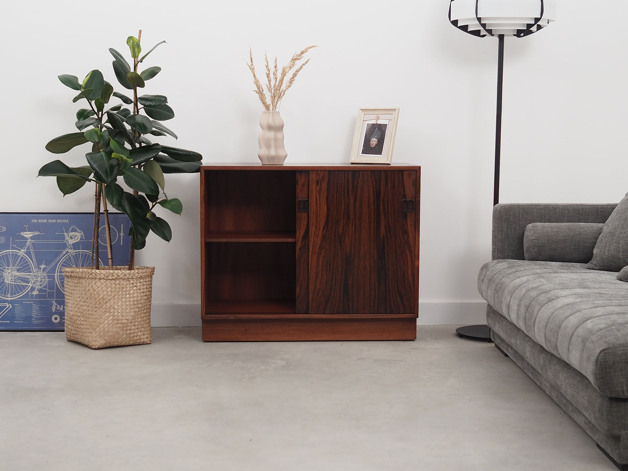 Rosewood commode, Danish design, 1960s, manufactured by Hjørnebo