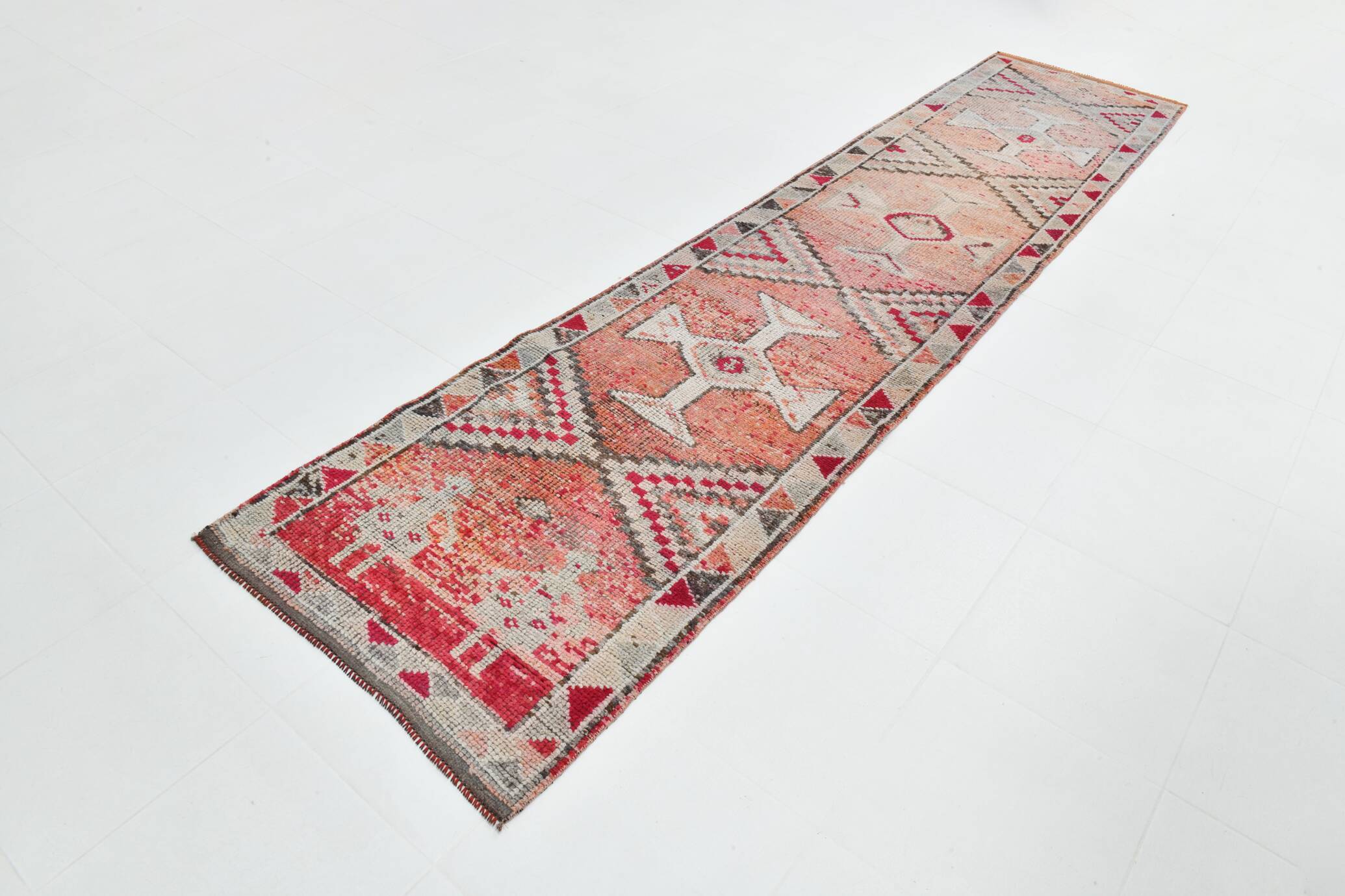 3x12  Red Brown Vintage Runner Rug, 86x369Cm SK 22862