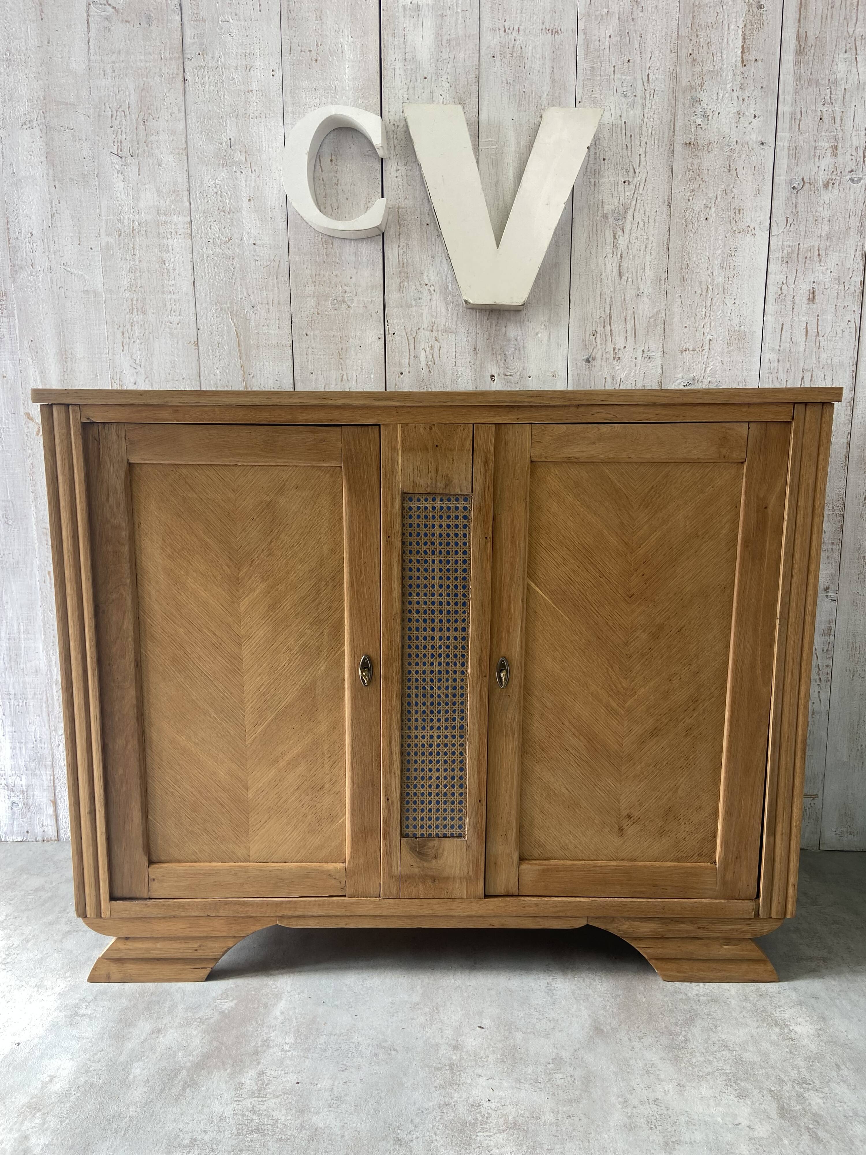 Vintage buffet