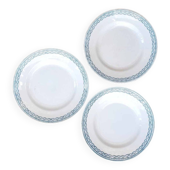 Lot de 3 assiettes plates en Terre de Fer Saint Amand modèle 4014