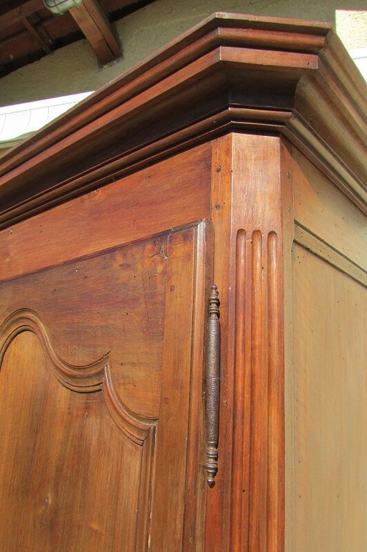 Louis XV wardrobe, solid walnut