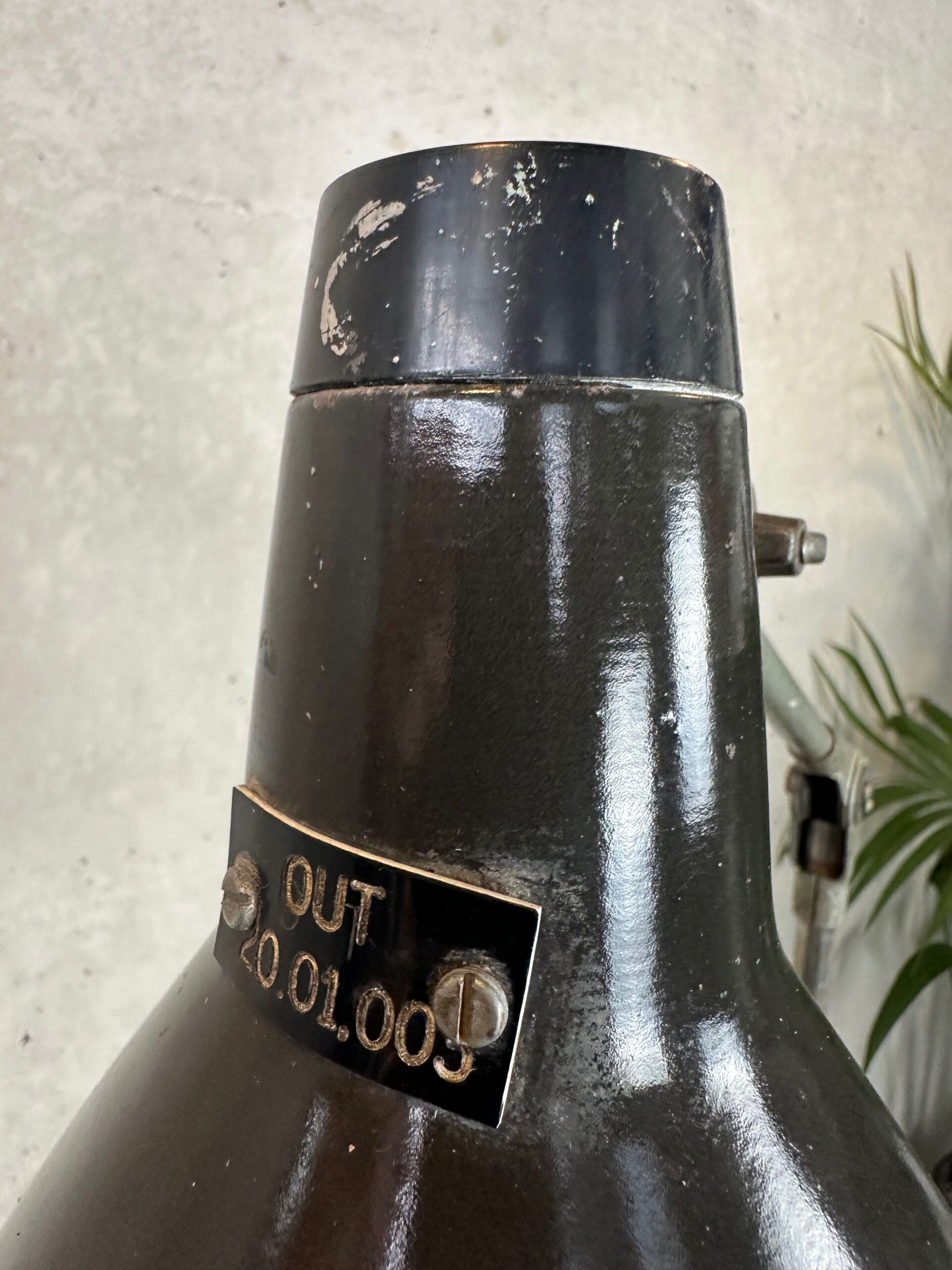 Vintage industrial trolley 'Hazet Assistent' + Rademacher lamp