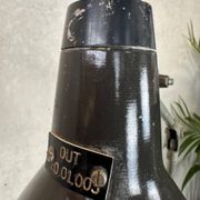 Trolley industriel vintage 'Hazet Assistent' + lampe Rademacher