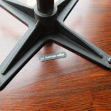 Lounge Chair & ottoman by Charles & Ray Eames edition Herman Miller