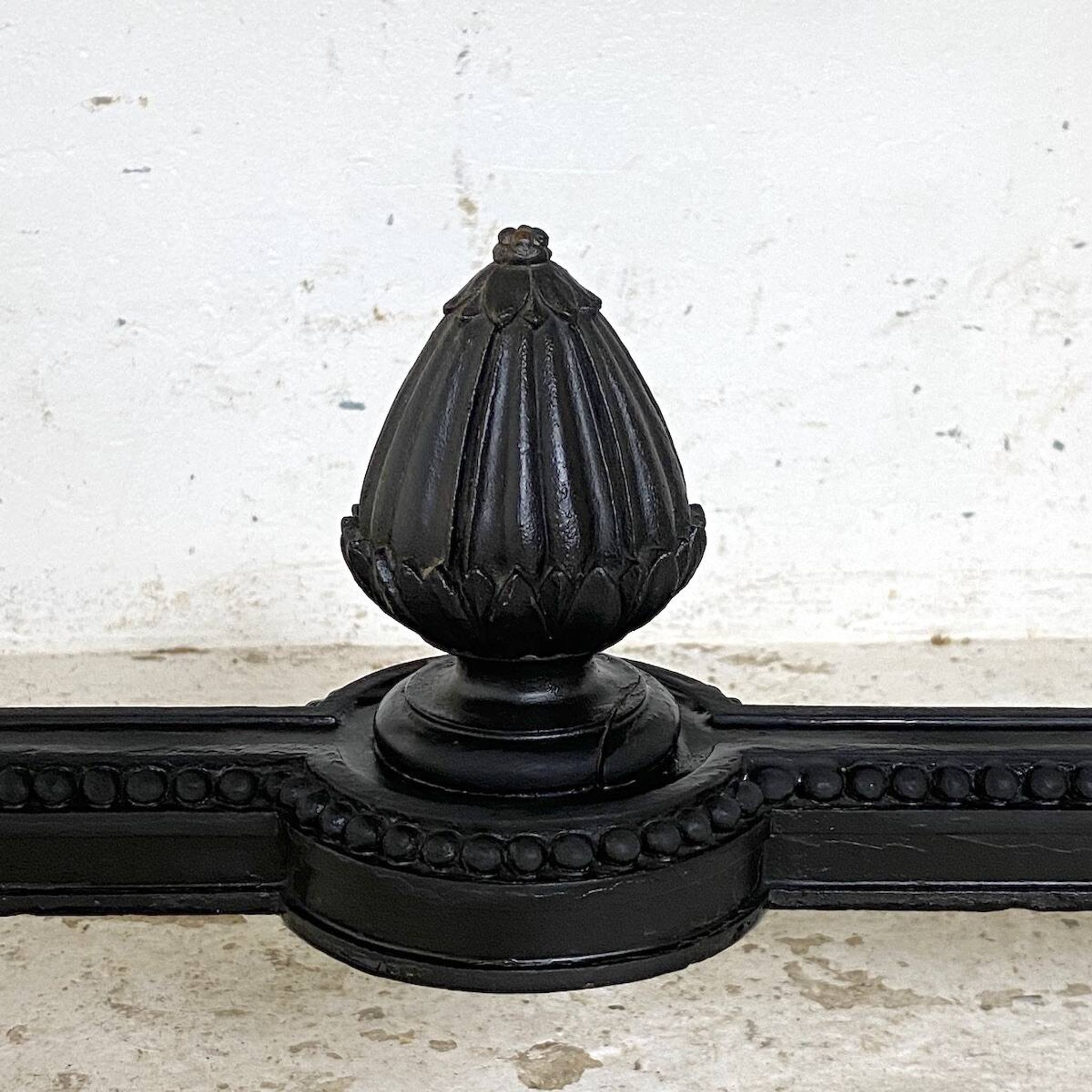 Console ou table de milieu style Louis XVI du XIXème siècle