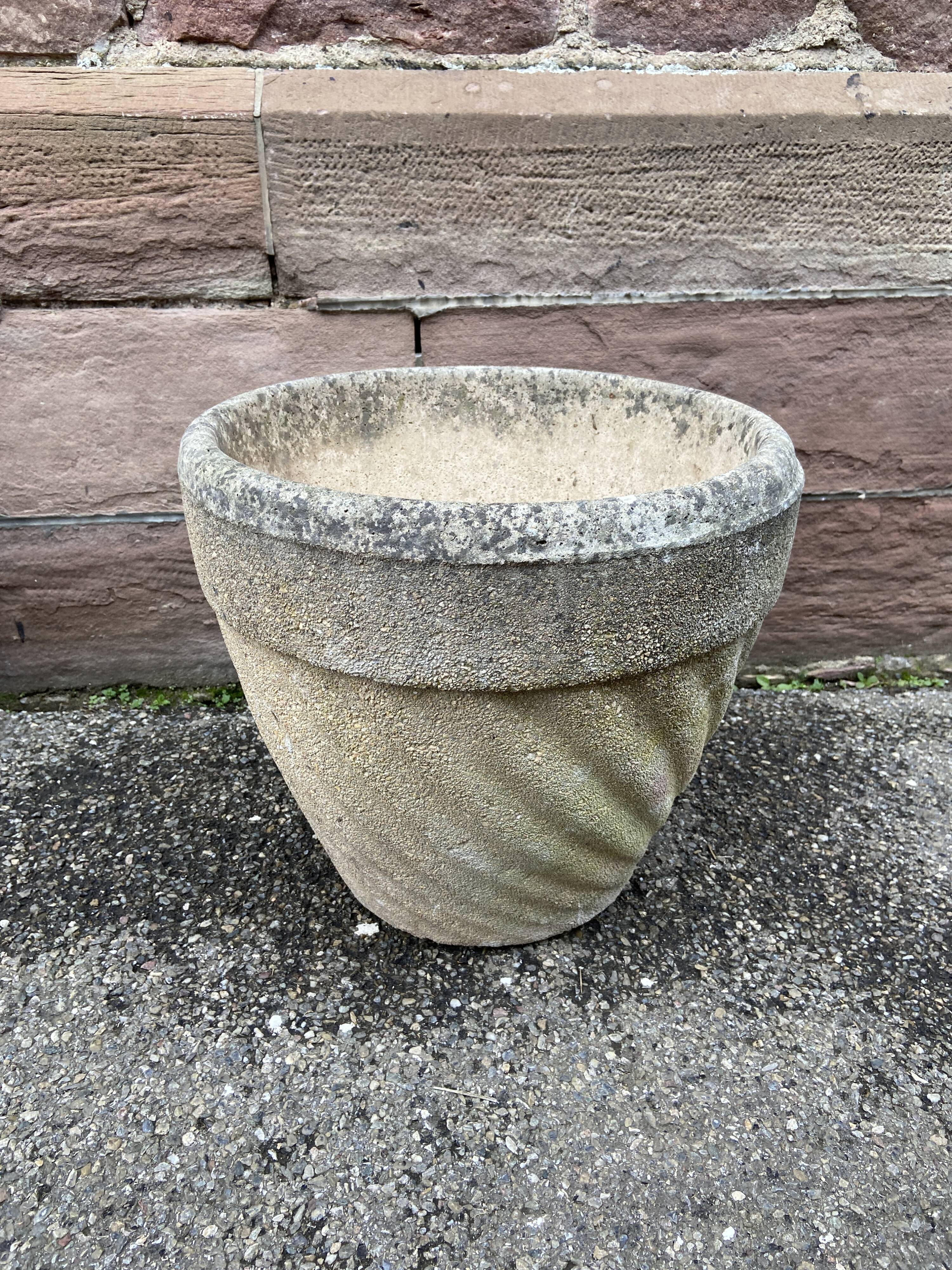 Reconstituted stone planter