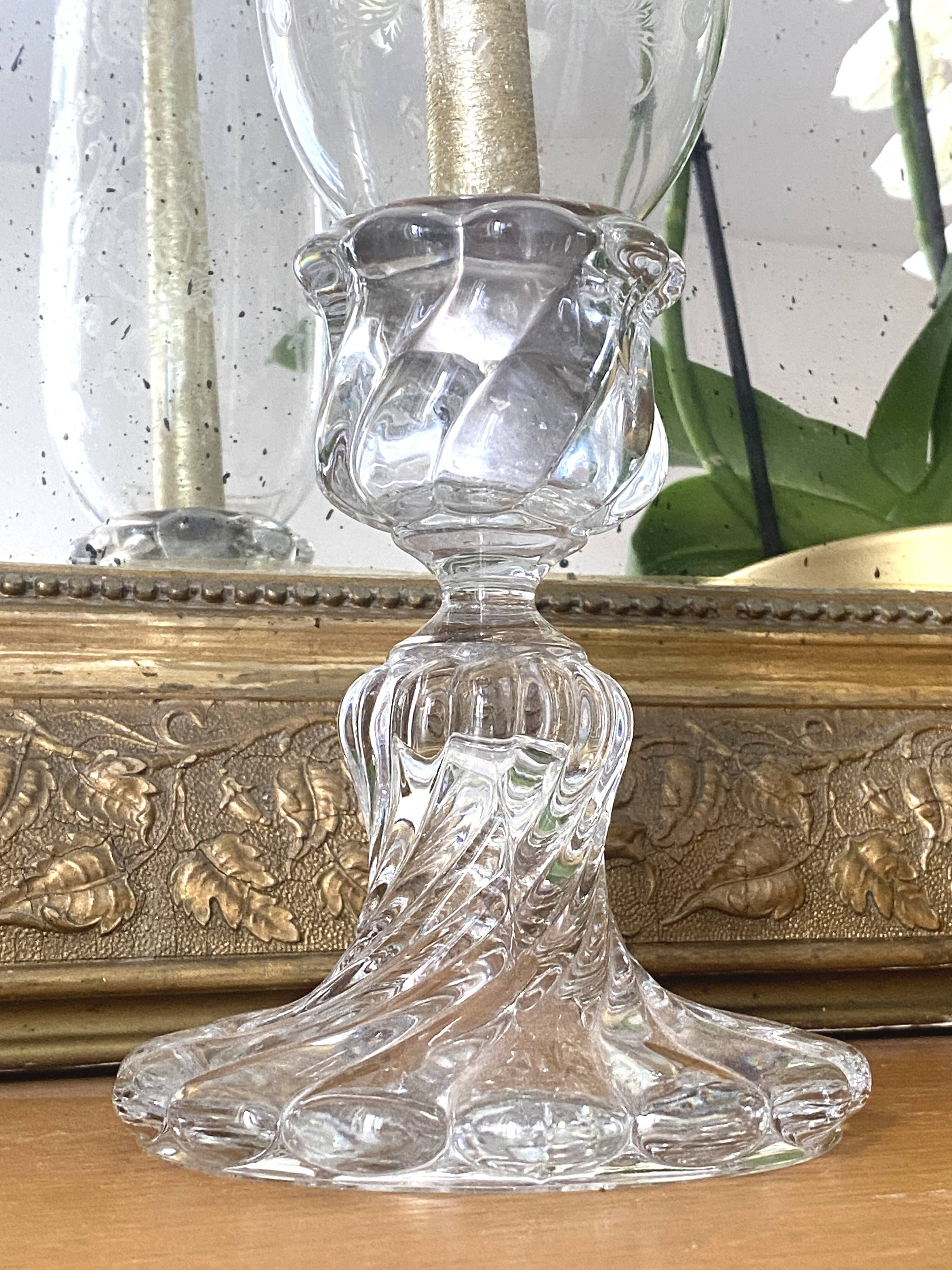 Important photophore / candle holder in signed Baccarat crystal.