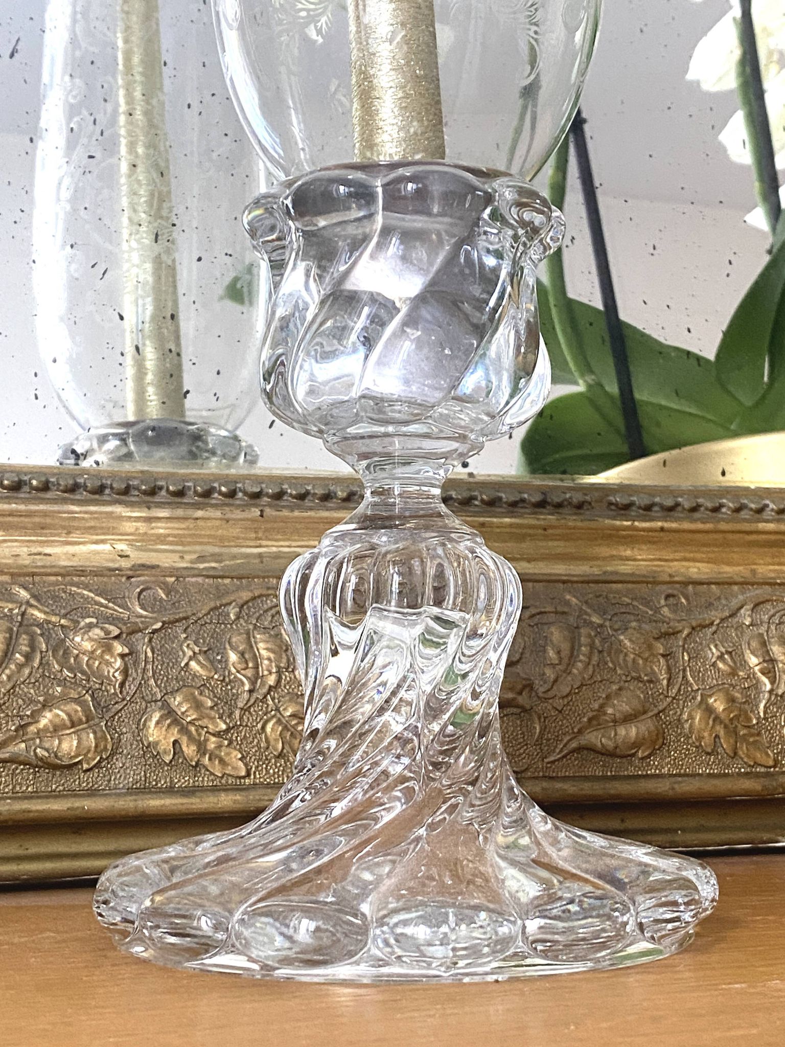Important Photophore / Bougeoir en cristal de Baccarat signé