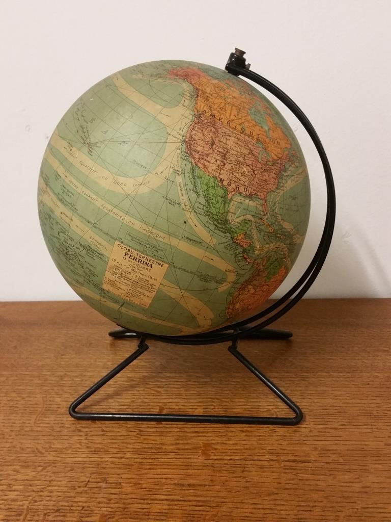 Light globe