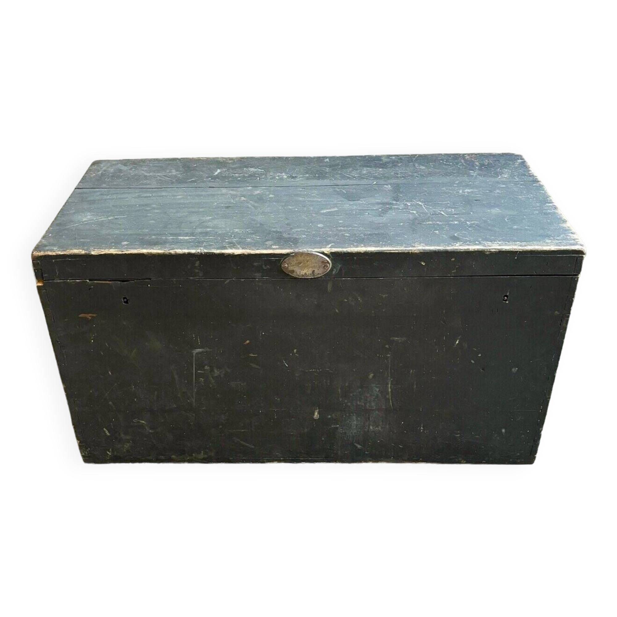Trunk, black wooden chest and wallpaper